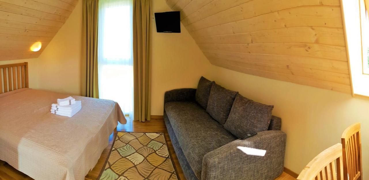 Smelio Vila Apartments พาลังกา ภายนอก รูปภาพ