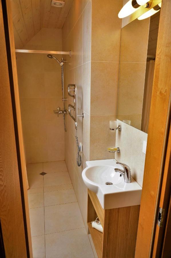 Smelio Vila Apartments พาลังกา ภายนอก รูปภาพ